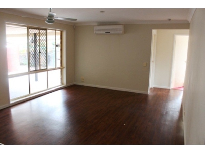 35 Cathedral Avenue, Molendinar QLD 4214