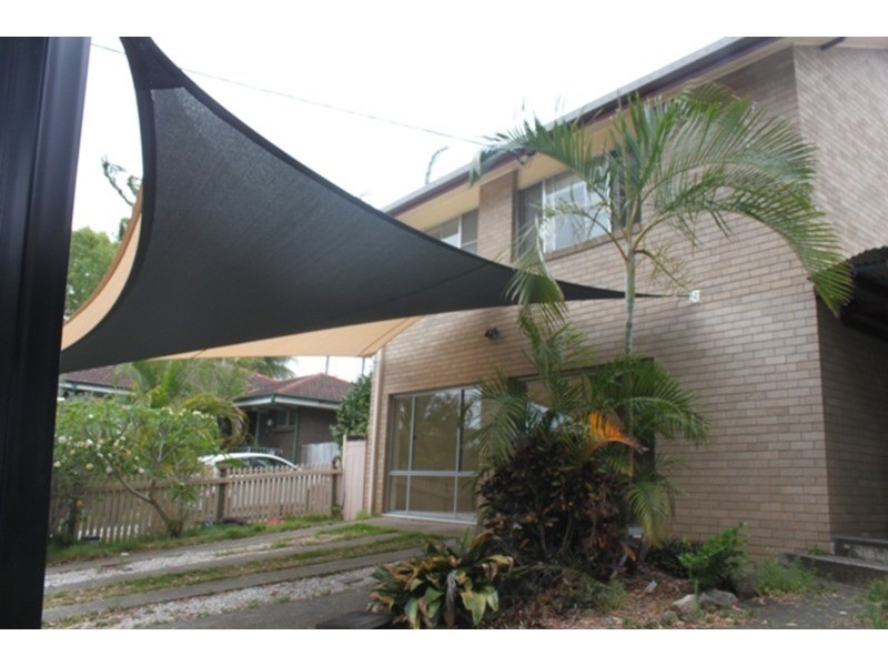 6 Tongarra Street, Southport QLD 4215