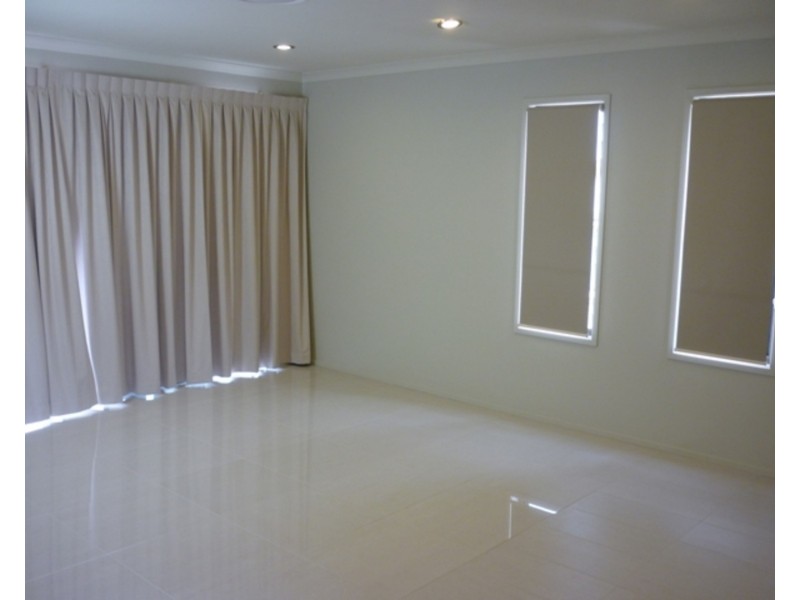 10/20 Lawson Street, Southport QLD 4215