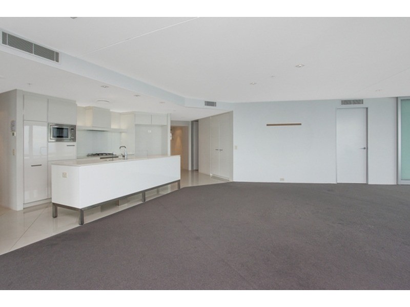 4804/9 Hamilton  Avenue, Surfers Paradise QLD 4217