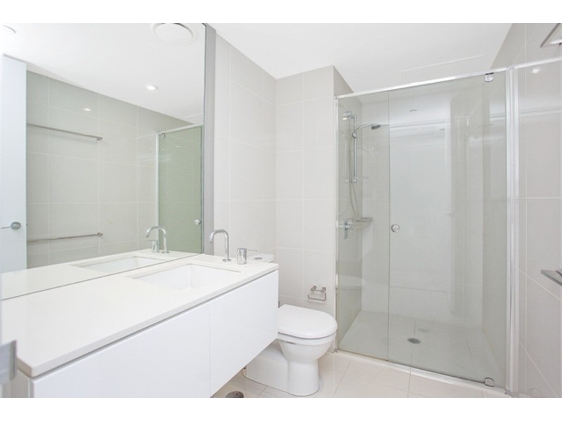 4804/9 Hamilton  Avenue, Surfers Paradise QLD 4217