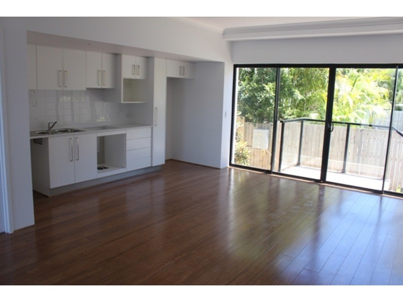 4/37 Central Street, Labrador QLD 4215