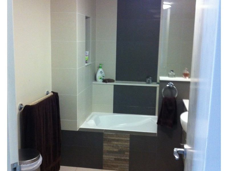 6/20 Lawson Street, Southport QLD 4215