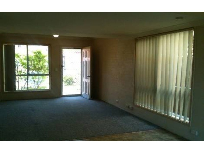 3/13 Brown  Street, Labrador QLD 4215