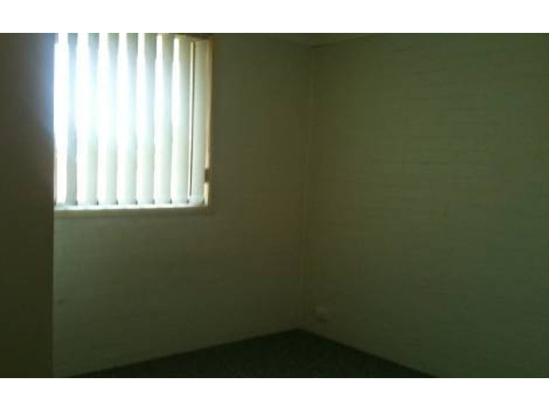 3/13 Brown  Street, Labrador QLD 4215