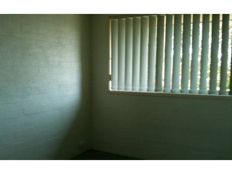 3/13 Brown  Street, Labrador QLD 4215