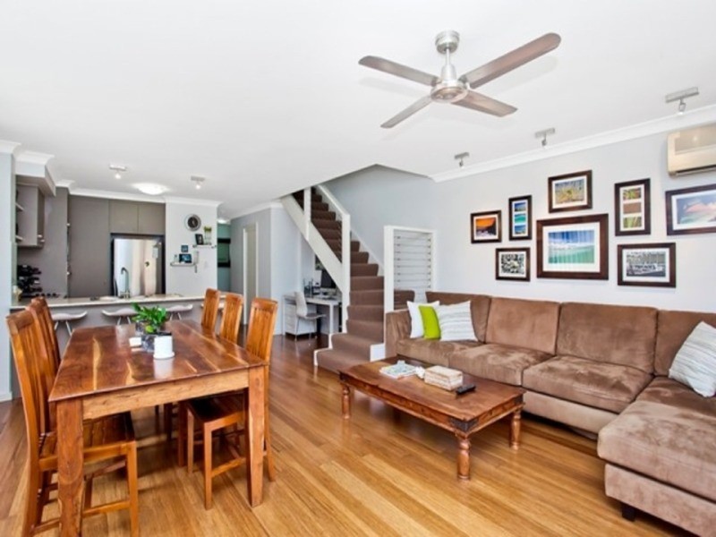 28/64-66 Queen Street, Southport QLD 4215