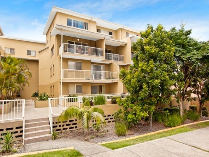 28/64-66 Queen Street, Southport QLD 4215