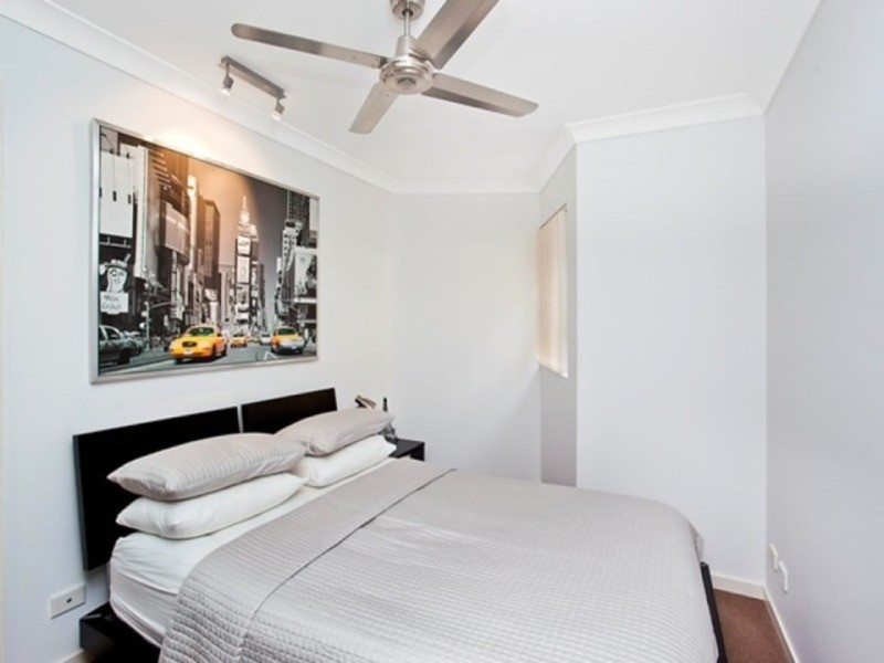 28/64-66 Queen Street, Southport QLD 4215