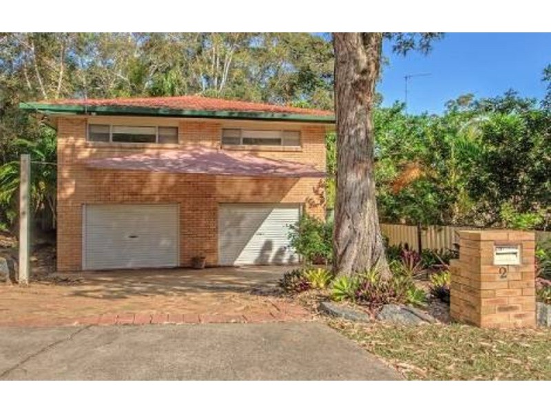 20 Golden  Crescent, Southport QLD 4215