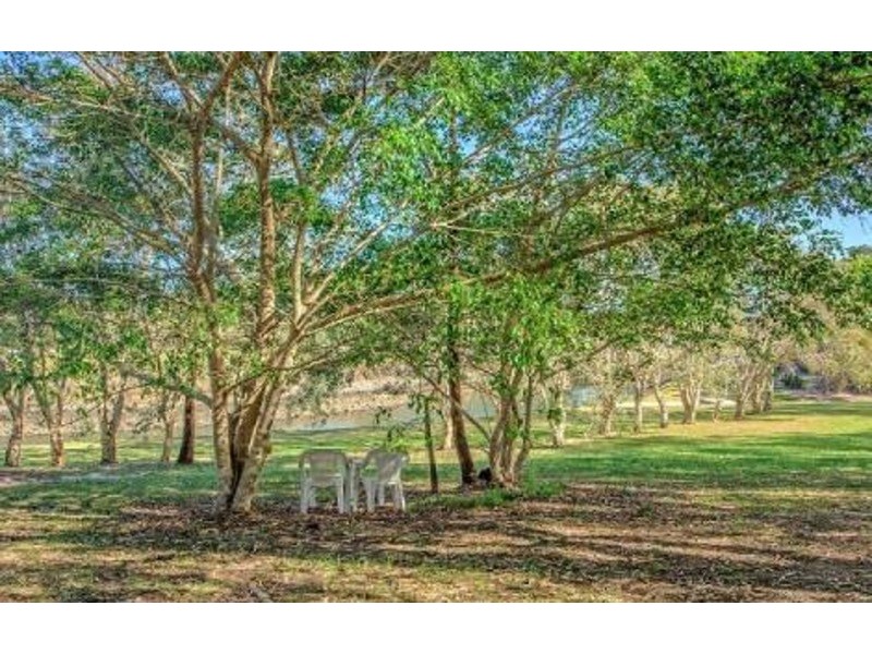 20 Golden  Crescent, Southport QLD 4215