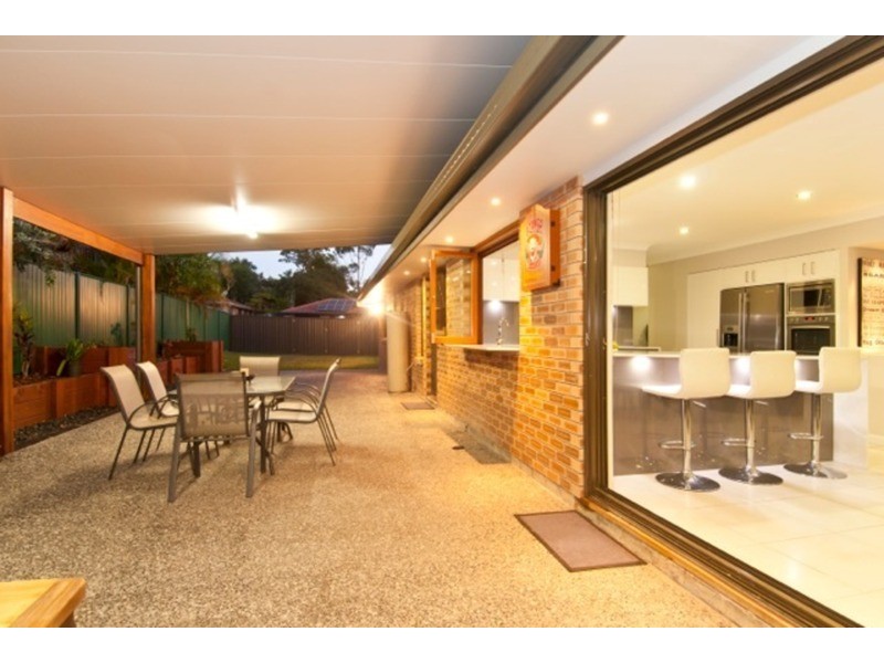 9 Yangoora  Crescent, Ashmore QLD 4214