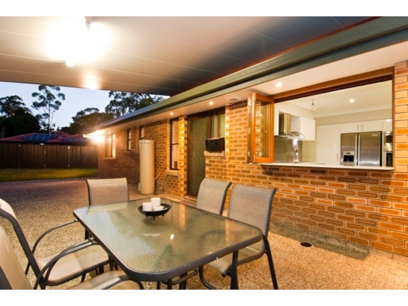 9 Yangoora  Crescent, Ashmore QLD 4214