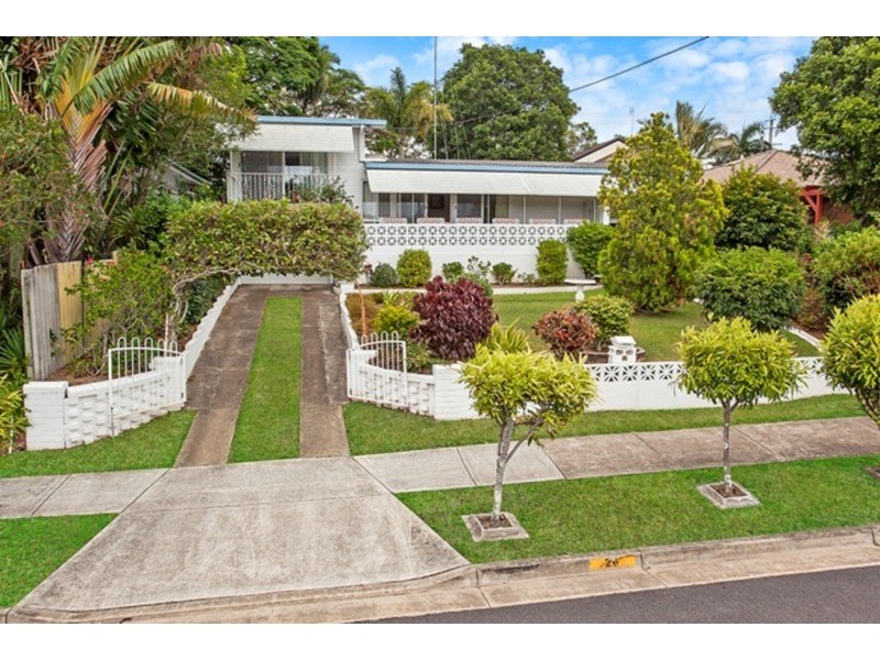 26 Geoffrey Avenue, Southport QLD 4215