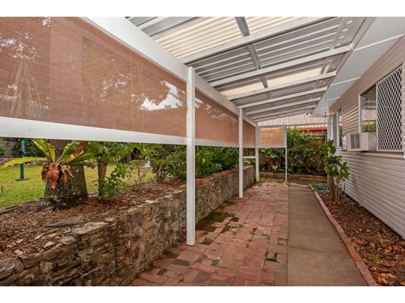 26 Geoffrey Avenue, Southport QLD 4215