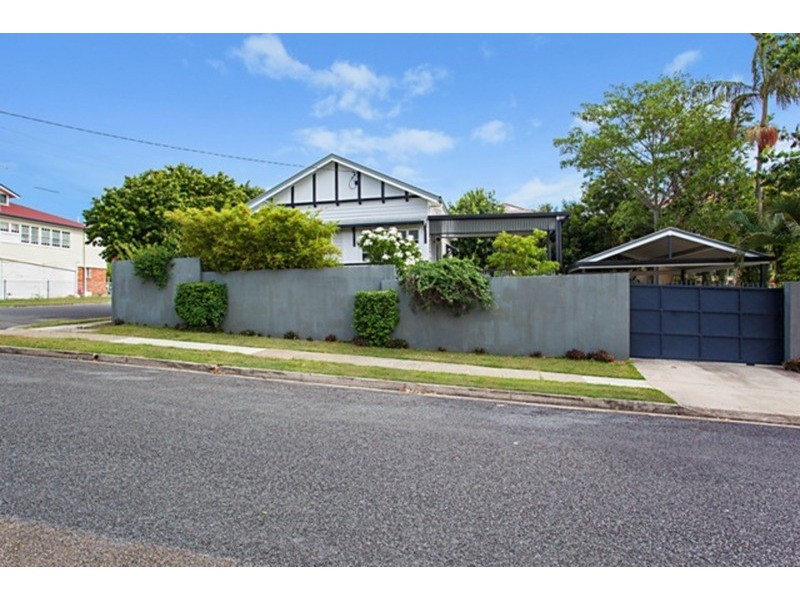 1 Lloyd Street, Southport QLD 4215