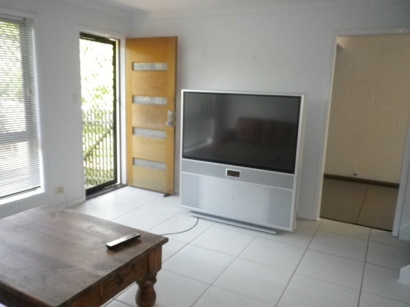 3/140 Frank Street, Labrador QLD 4215