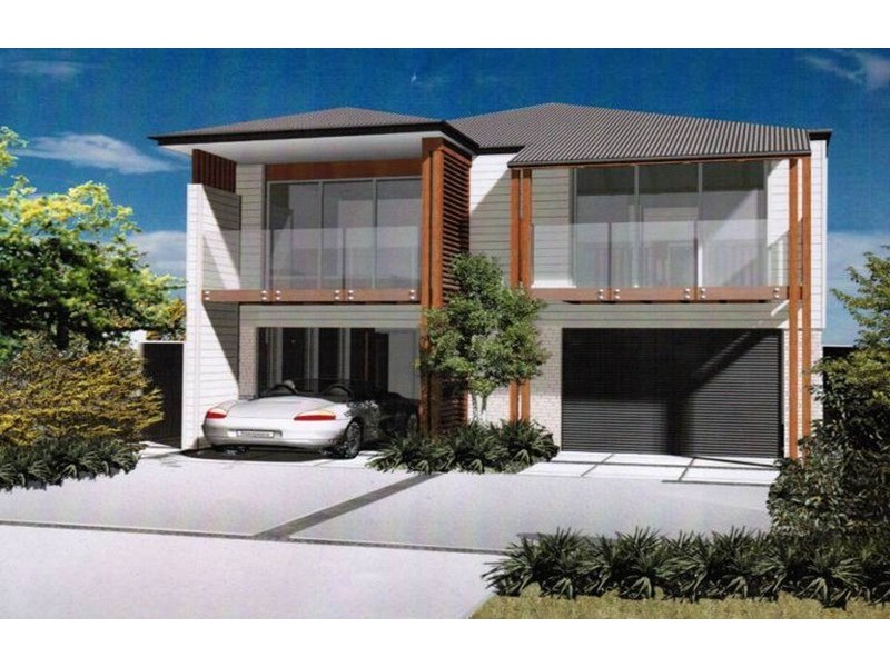 2/4 Norman Street, Southport QLD 4215