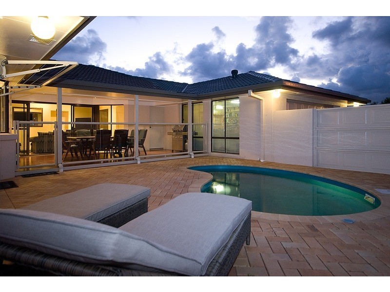 Parkwood QLD 4214