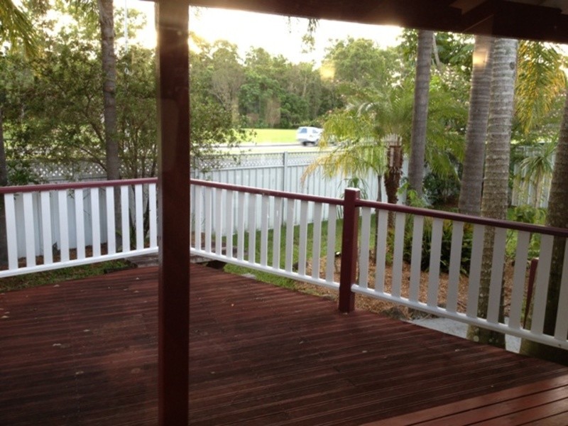 39 Warana Avenue, Southport QLD 4215