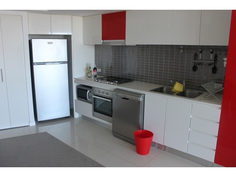 21007/5 Lawson Street, Southport QLD 4215