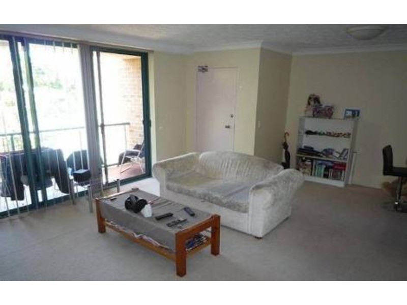 31/45 Pohlman  Street, Southport QLD 4215
