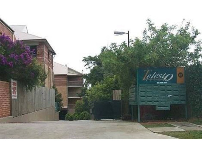 31/45 Pohlman  Street, Southport QLD 4215