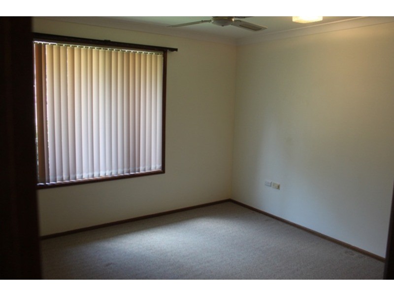 1/6 Corunna Crescent, Ashmore QLD 4214