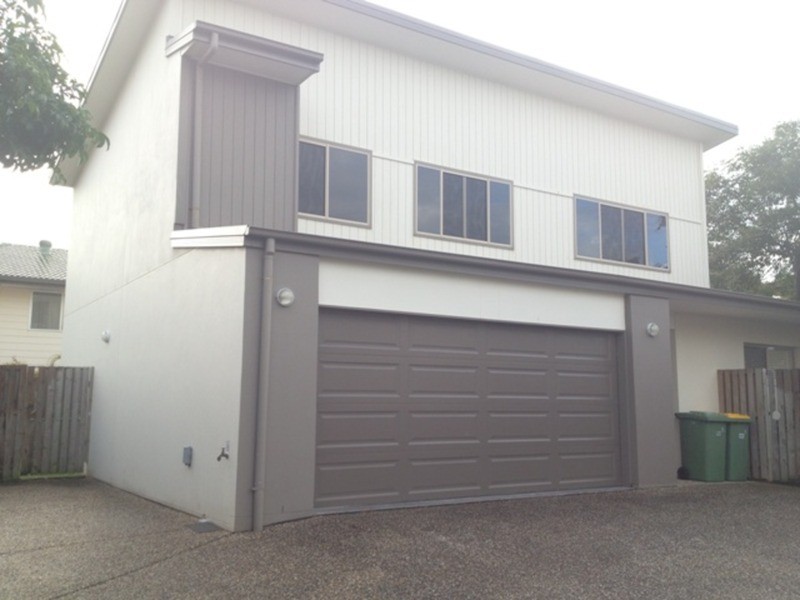 Labrador QLD 4215