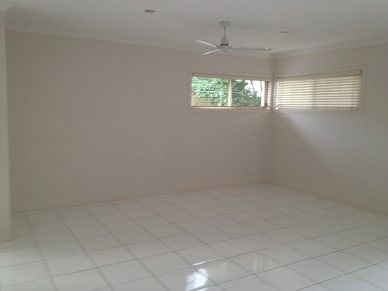 Labrador QLD 4215