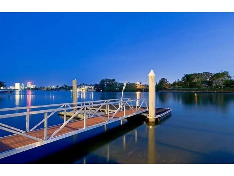 Isle Of Capri QLD 4217