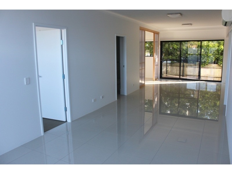 3/37 Central Street, Labrador QLD 4215