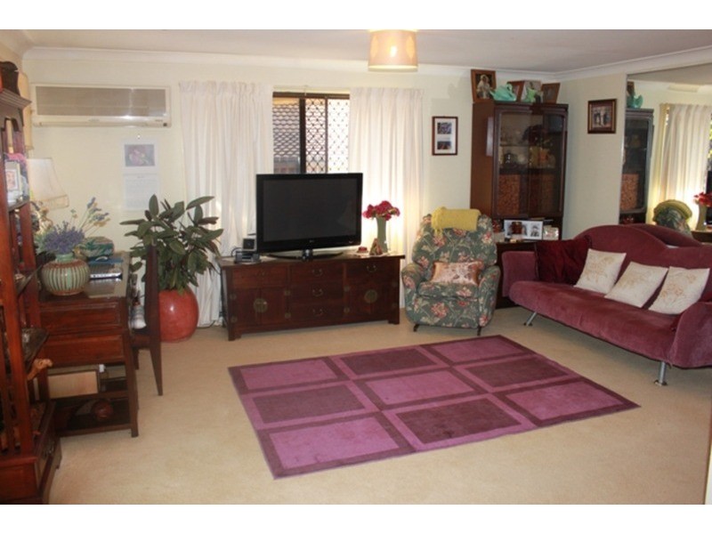 19 Warratina Street, Labrador QLD 4215