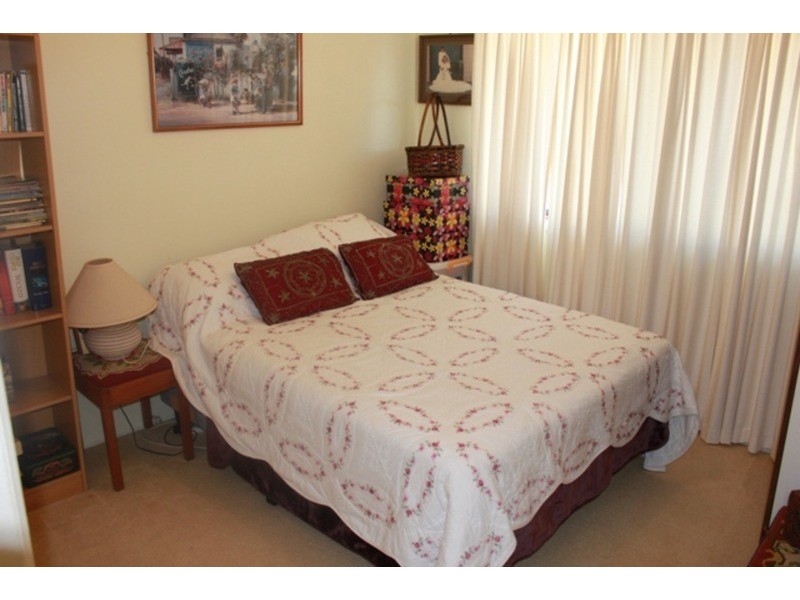 19 Warratina Street, Labrador QLD 4215