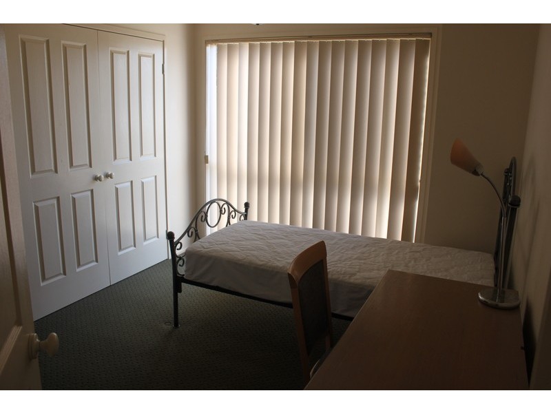 1/13 Maidstone Place, Parkwood QLD 4214