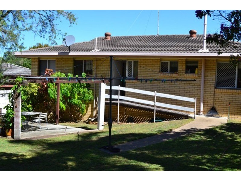 3 Gurrah Avenue, Southport QLD 4215