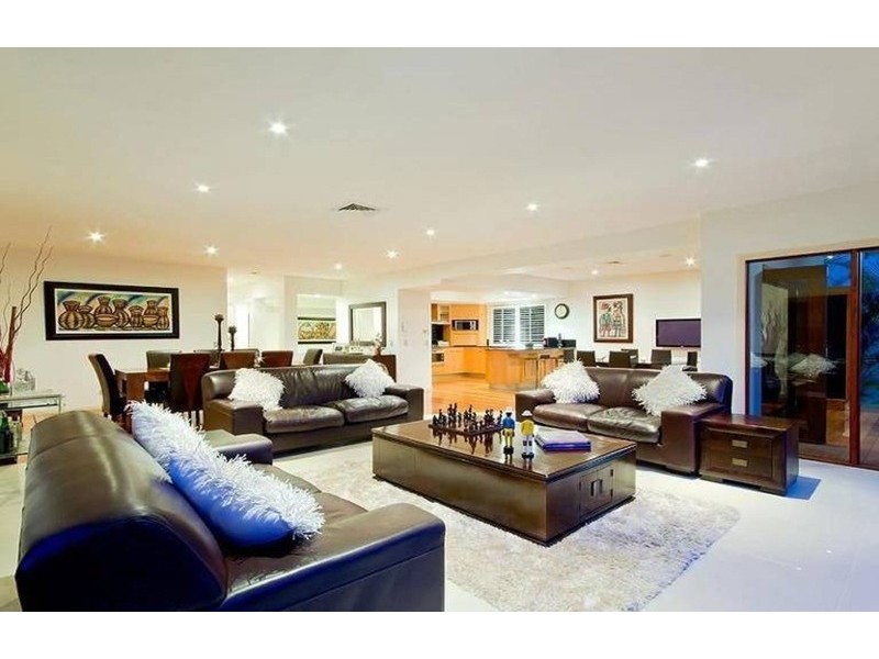 Isle Of Capri QLD 4217