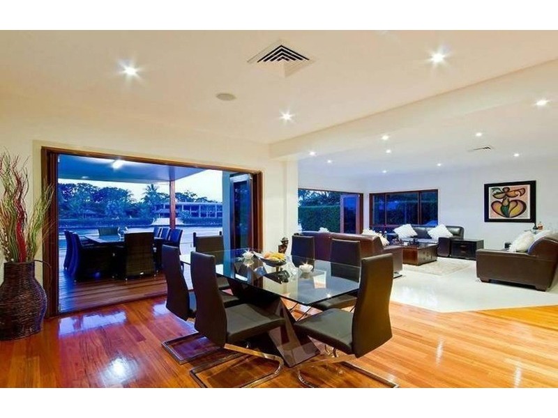 Isle Of Capri QLD 4217