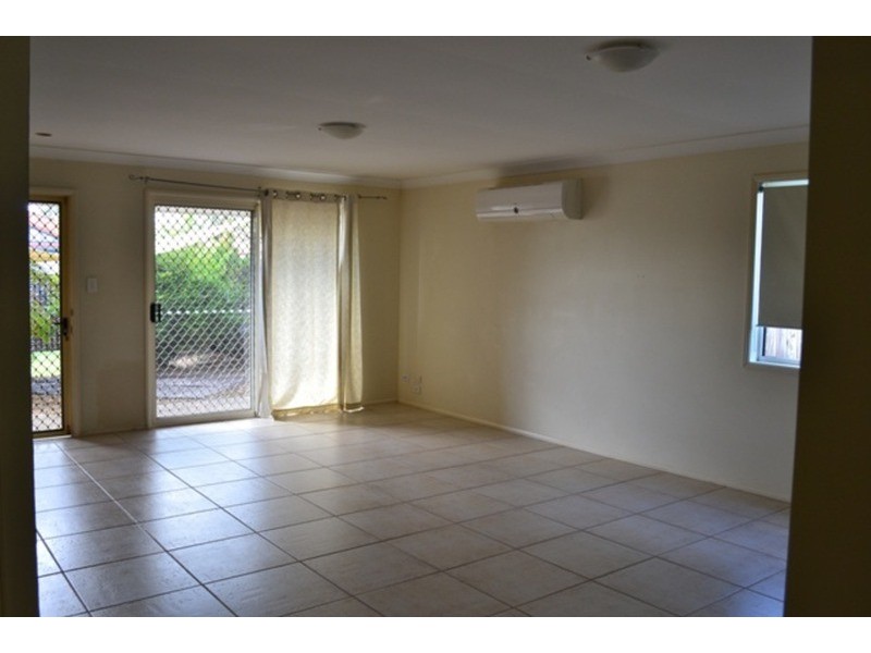1/5 Tanias Place, Labrador QLD 4215