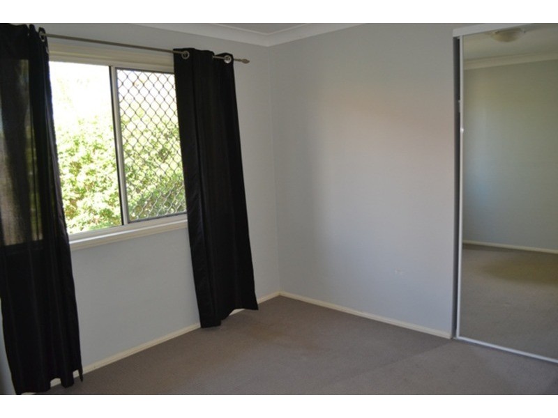 1/5 Tanias Place, Labrador QLD 4215