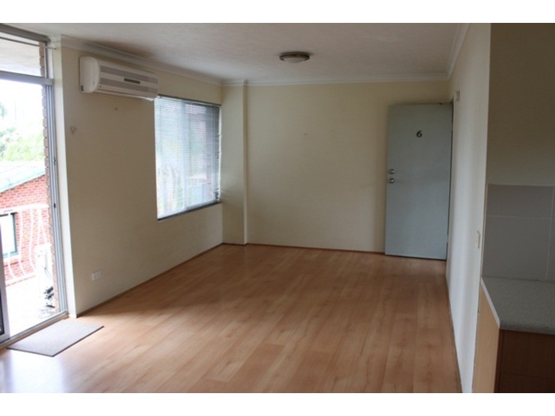 6/25 White Street, Southport QLD 4215