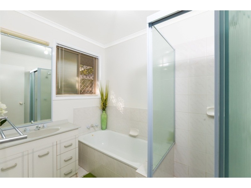 38 Watford Crescent, Molendinar QLD 4214