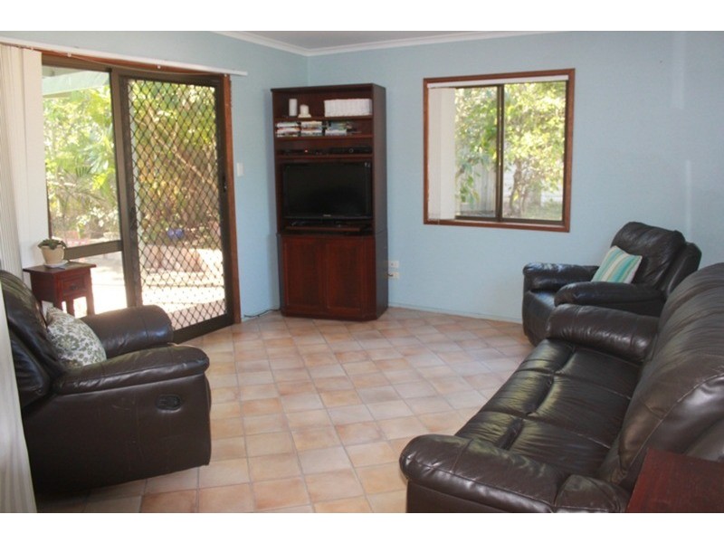 47 Macquarie Avenue, Molendinar QLD 4214