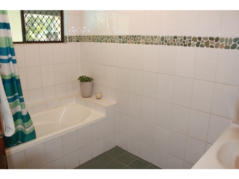 47 Macquarie Avenue, Molendinar QLD 4214