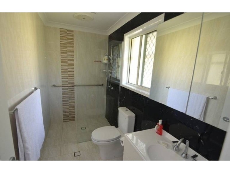 39  driftwood Place, Parkwood QLD 4214