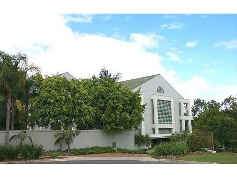 15/76 Chichester Drive, Arundel QLD 4214