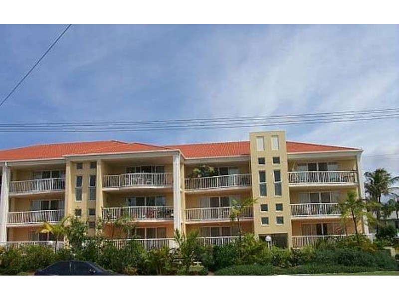 Chevron Island QLD 4217