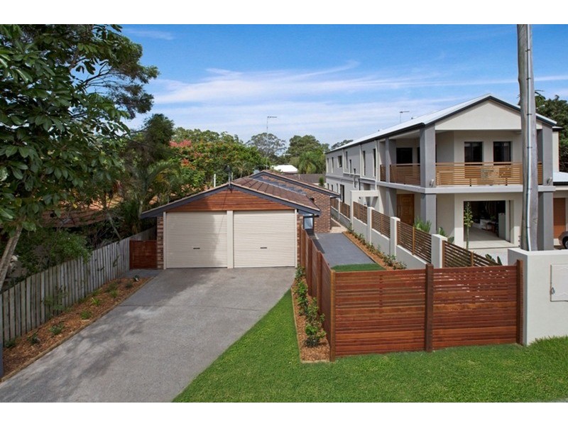 2/10 Shillito Street, Southport QLD 4215