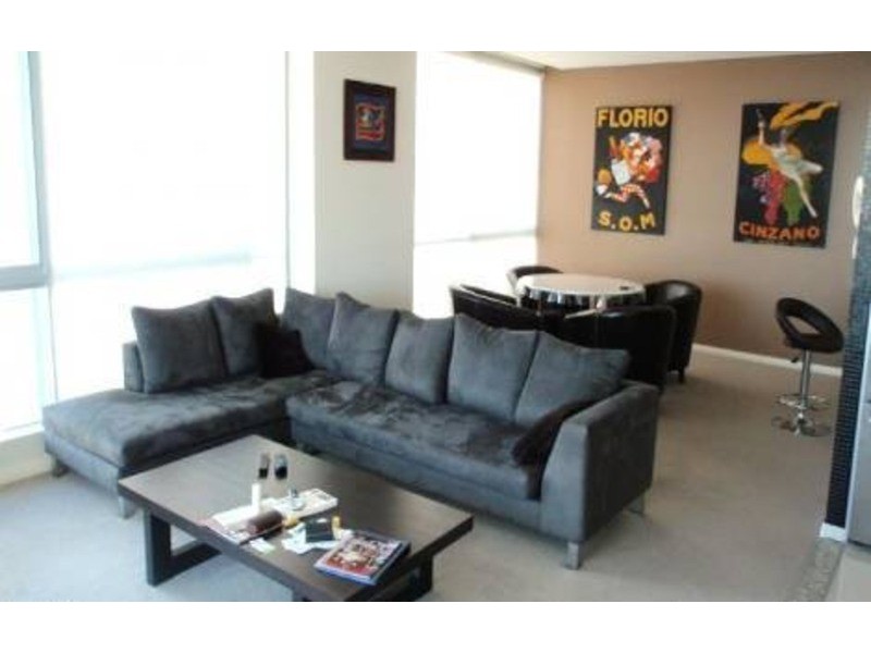 1707/1 Como Crescent, Southport QLD 4215