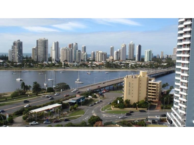 1707/1 Como Crescent, Southport QLD 4215